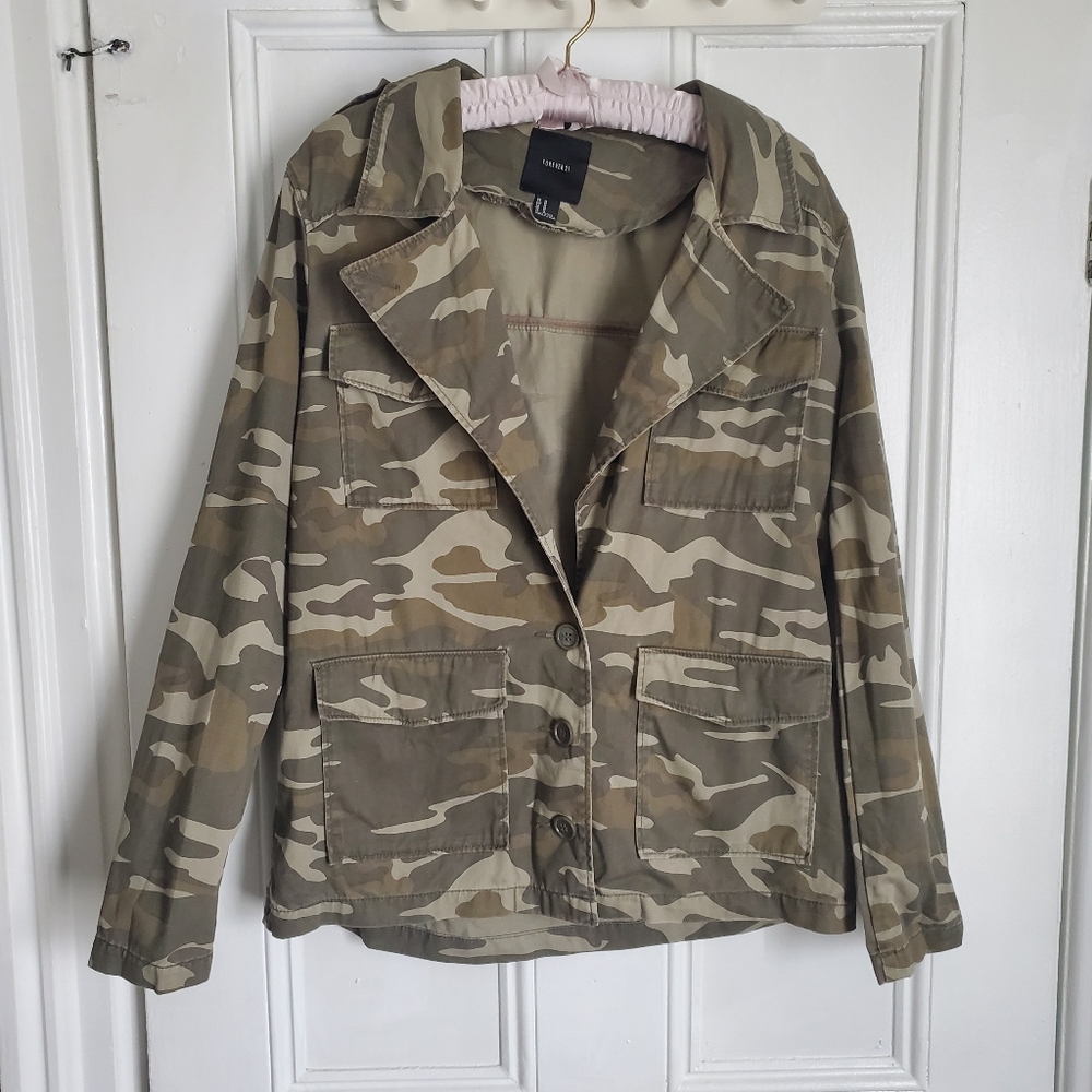 Forever 21 Army Camo Print 100% Cotton Jacket